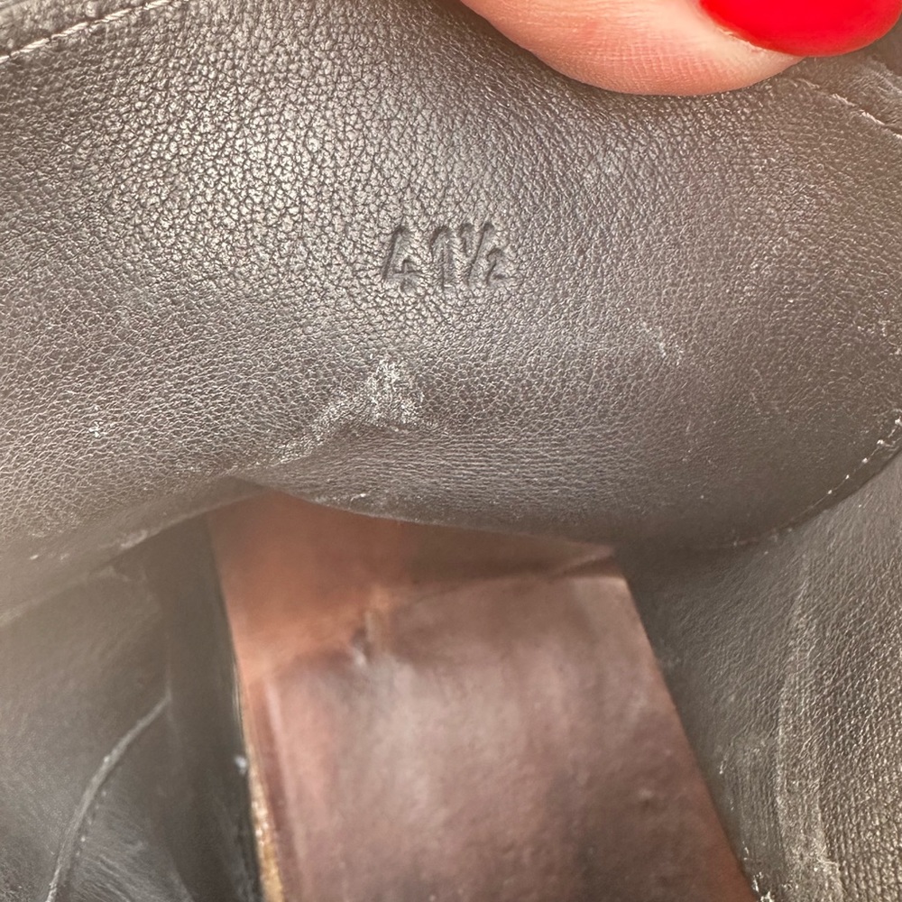 BOTTEGA VENETA
Suede Boots - Picture 12 of 13